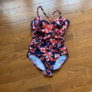 Medium Merona swimsuit